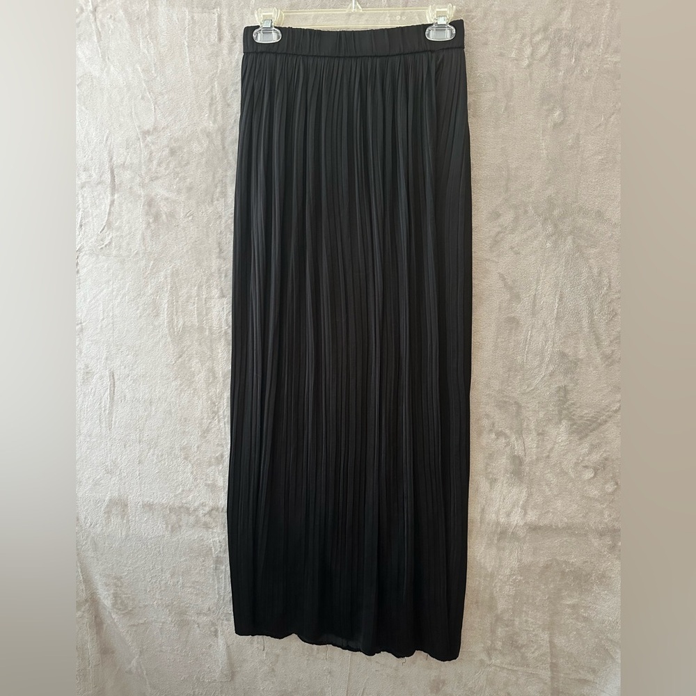 Zara Black Maxi Pleated Pencil Skirt‎ Size XS